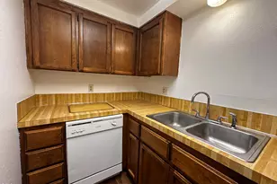 121 Lincoln St, Klamath Falls, OR 97601 - Photo 13