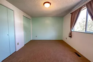 121 Lincoln St, Klamath Falls, OR 97601 - Photo 7