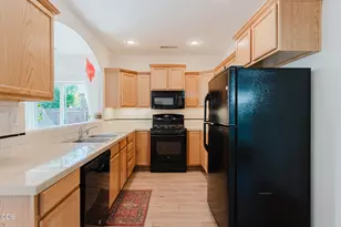 623 SE Glencoe Pl, Bend, OR 97702 - Photo 19