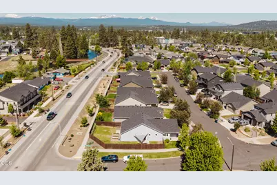 623 SE Glencoe Place, Bend, OR 97702 - Photo 49