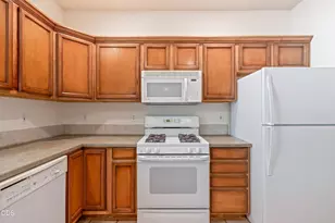 61192 SW Tall Timber Ct, Bend, OR 97702 - Photo 13
