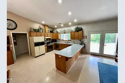 2075 SW Allen Creek Road, Grants Pass, OR 97527 - Photo 9