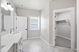 1731 Luxor Ln, Medford, OR 97504 - Photo 23