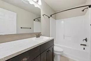 62719 Hawkview Road, Bend, OR 97701 - Photo 19