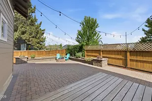 62719 Hawkview Road, Bend, OR 97701 - Photo 35