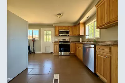 5253 Peggy Avenue, Klamath Falls, OR 97601 - Photo 11