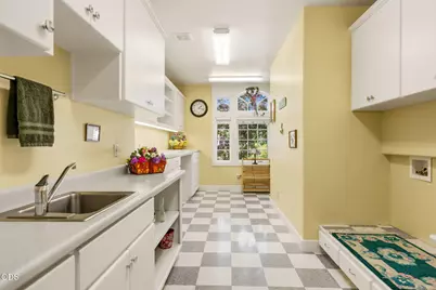 631 Seventh Fairway Drive, Medford, OR 97504 - Photo 57