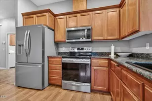 2523 Agate Meadows Dr, White City, OR 97503 - Photo 7