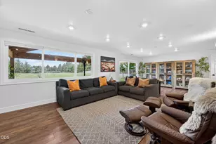 63235 Anika Ln, Bend, OR 97701 - Photo 11