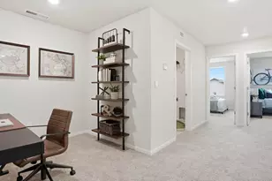 21323 SE Wilderness Wy, Bend, OR 97702 - Photo 15
