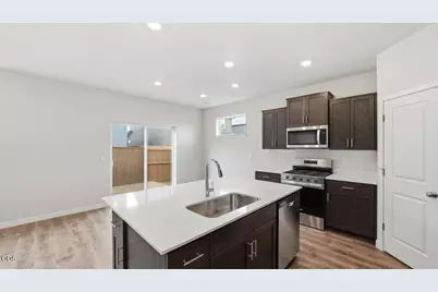 21733 SE Stromboli Lane SE, Bend, OR 97702 - Photo 13