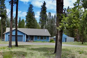 16976 Whittier Dr, Bend, OR 97707 - Photo 3