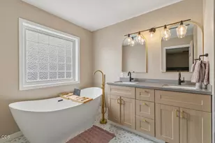 7464 Ruth Dr, Klamath Falls, OR 97603 - Photo 27