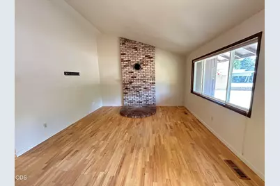 144 Belindy Circle, Grants Pass, OR 97527 - Photo 5
