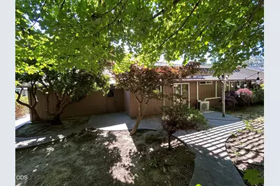 144 Belindy Circle, Grants Pass, OR 97527 - Photo 3