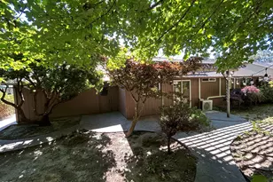 144 Belindy Cir, Grants Pass, OR 97527 - Photo 3