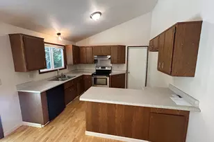 144 Belindy Cir, Grants Pass, OR 97527 - Photo 7