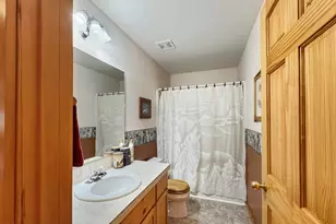 14735 Peachwood Ct, La Pine, OR 97739 - Photo 19