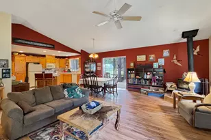 14735 Peachwood Ct, La Pine, OR 97739 - Photo 7