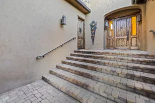22887 Ghost Tree Ln, Bend, OR 97701 - Photo 5