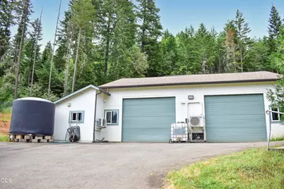 321 N Frontage Road, Wolf Creek, OR 97497 - Photo 3