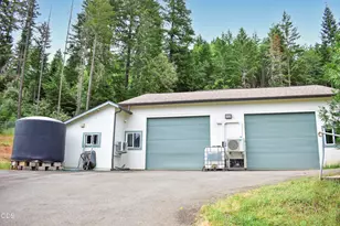 321 N Frontage Rd, Wolf Creek, OR 97497 - Photo 3