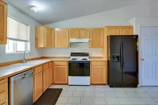 6089 NW Combs St, Prineville, OR 97754 - Photo 7
