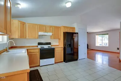 6089 NW Combs Street, Prineville, OR 97754 - Photo 9