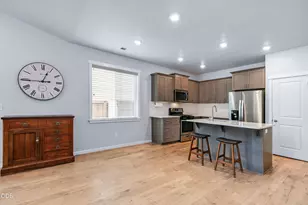16624 Pne Crk Dr, La Pine, OR 97739 - Photo 5