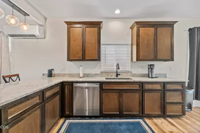 723 Dahl Place, Medford, OR 97501 - Photo 7