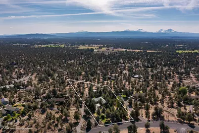 64507 McGrath Road, Bend, OR 97701 - Photo 3