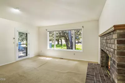 64507 McGrath Road, Bend, OR 97701 - Photo 21
