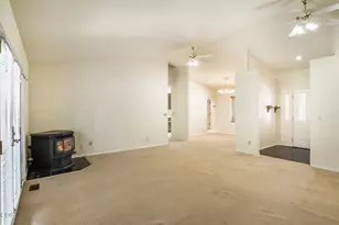 64507 McGrath Rd, Bend, OR 97701 - Photo 7