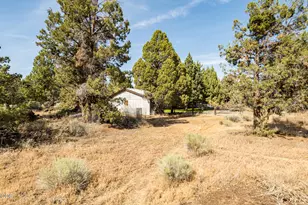 64507 McGrath Rd, Bend, OR 97701 - Photo 47