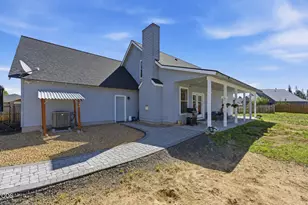 51379 Apache Tears, La Pine, OR 97739 - Photo 29