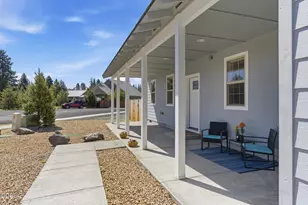 51379 Apache Tears, La Pine, OR 97739 - Photo 3