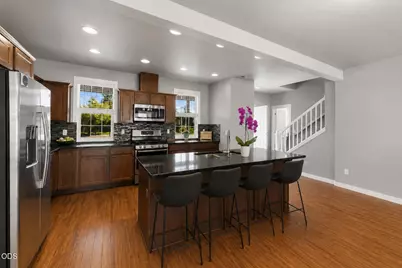 51379 Apache Tears, La Pine, OR 97739 - Photo 9