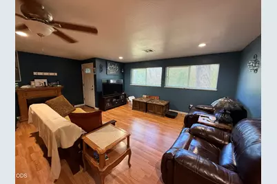 4527 E Evans Creek Road, Rogue River, OR 97537 - Photo 29