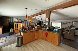 4527 E Evans Creek Rd, Rogue River, OR 97537 - Photo 19
