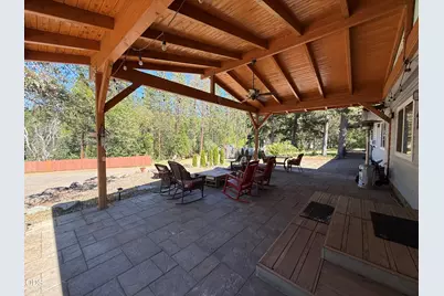 4527 E Evans Creek Road, Rogue River, OR 97537 - Photo 7