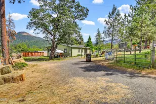 2644 Little Applegate Rd, Jacksonville, OR 97530 - Photo 29