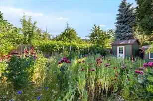 1312 Iowa St, Ashland, OR 97520 - Photo 29