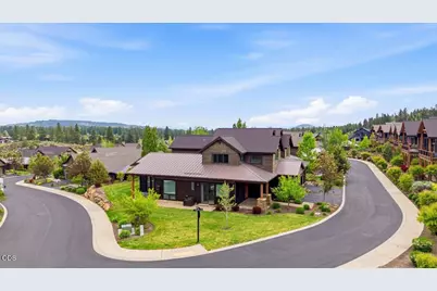 61333 Kindle Rock Loop, Bend, OR 97702 - Photo 5