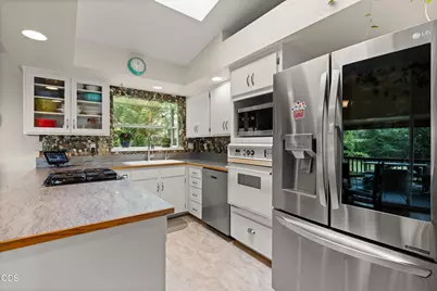 1438 NE Sherman Lane, Grants Pass, OR 97526 - Photo 13