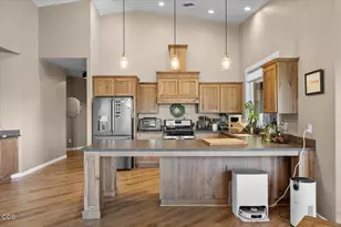 2391 Robertson Crest, Grants Pass, OR 97527 - Photo 11