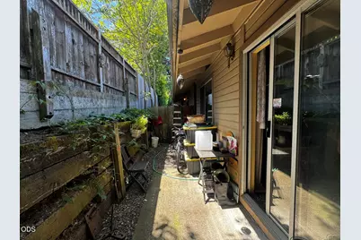 473 Scenic Drive, Ashland, OR 97520 - Photo 27
