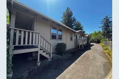 473 Scenic Drive, Ashland, OR 97520 - Photo 13