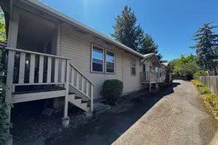 473 Scenic Dr, Ashland, OR 97520 - Photo 13