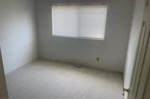 1141 N Modoc Ave, Medford, OR 97504 - Photo 17
