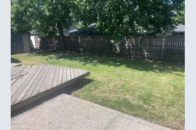 1141 N Modoc Avenue, Medford, OR 97504 - Photo 7